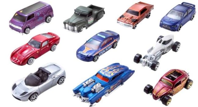 Hot Wheels Pack de 10 Vehiculos, Coches de Juguete (Modelos Variados) (Mattel 54886)