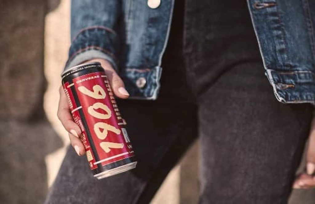 Cerveza 1906 Red Vintage Pack de 24 latasx 33 cl - Cerveza Lager Extra, Sabor Amargo y Ligeramente Picante, muy barata