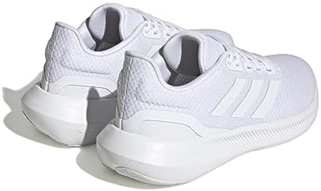 Son unas zapatillas ecológicas, ya que están fabricadas con materiales reciclados.
Son fáciles de limpiar y cuidar.