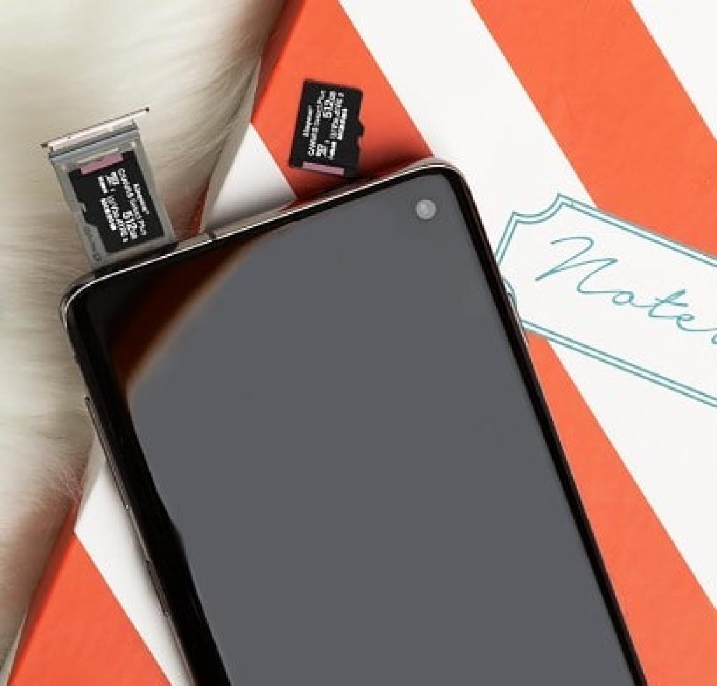 Kingston Canvas Select Plus Tarjeta microSD, SDCS2/128GB Class 10 con Adaptador SD, garantía de por vida con el fabricante