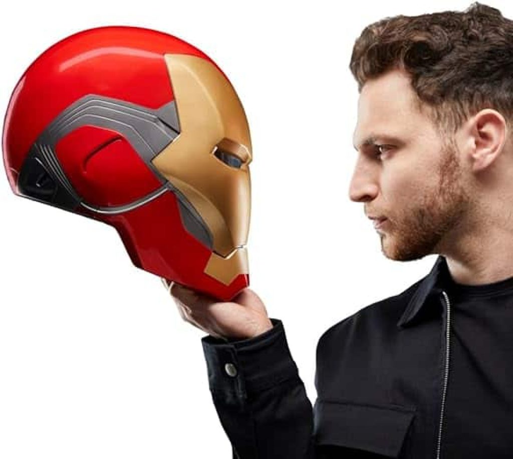 Avengers Marvel Legends Series, Casco electrónico premium de Iron Man con efecto de luces, Endgame, Artículo para juego de rol de adultos
