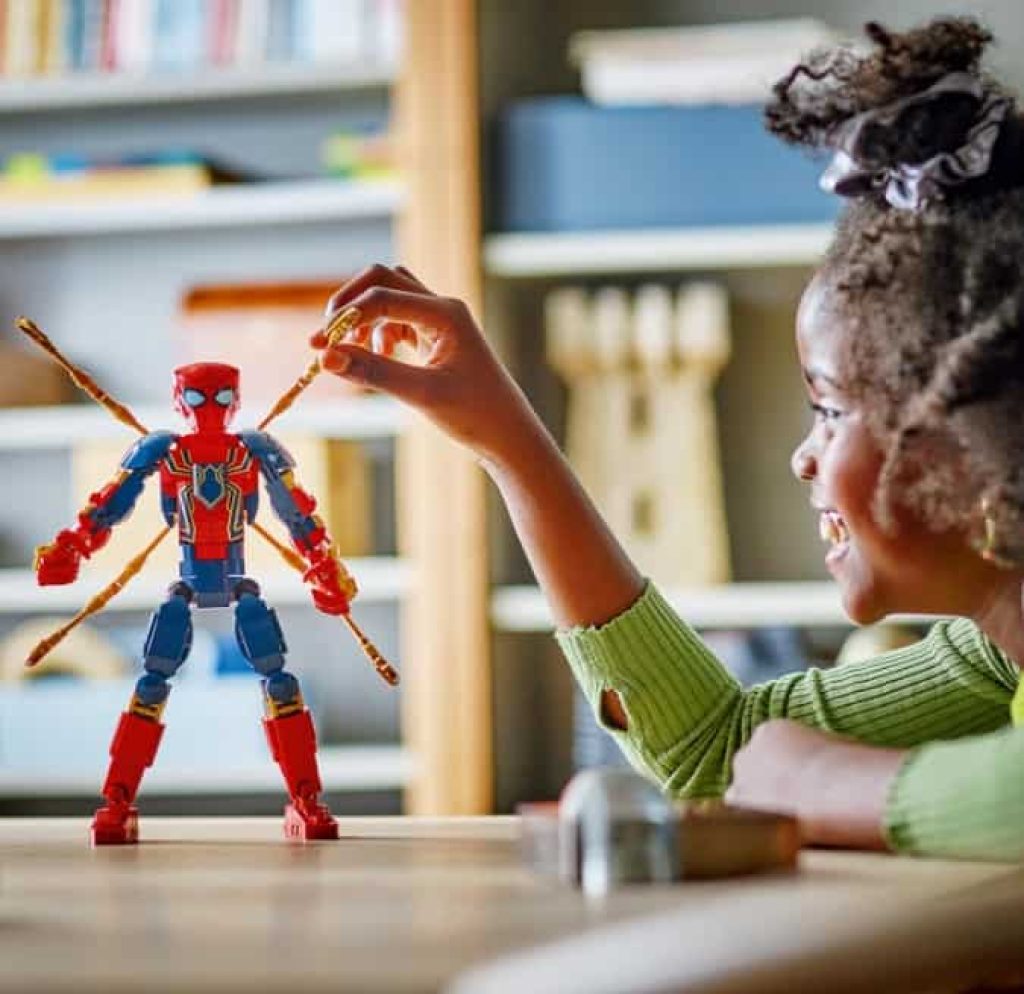 Lego Marvel Figura para Construir: Iron Spider-Man Articulada para el Juego de Roles de Superhéroes, Juguete de Construcción con Armadura, Regalo para Niños y Niñas de 8 Años o Más 76298