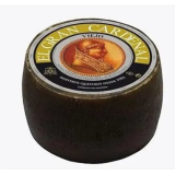 Queso El Gran Cardenal – Queso mezcla viejo, queso entero o medio 6 a 8 meses de curacion 2.6 kilo o 1.3kilo